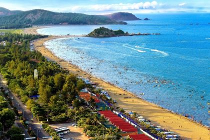 Cửa Lò có bãi biển dài, cát trắng mịn