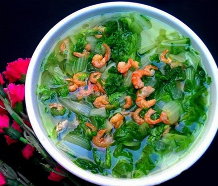 Canh tôm khô rau cải giải nhiệt